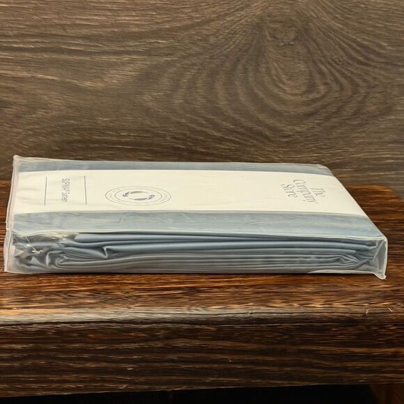 The Company Store Legends Premium Supima® Sateen Pillowcase Set King, Blue. NWT - Picture 10 of 12